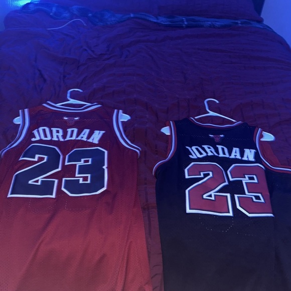Jordan Jerseys Small Mens - Picture 2 of 2